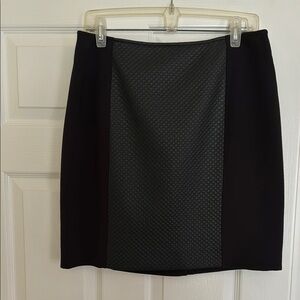 Women's Elegant Black Textured Skirt